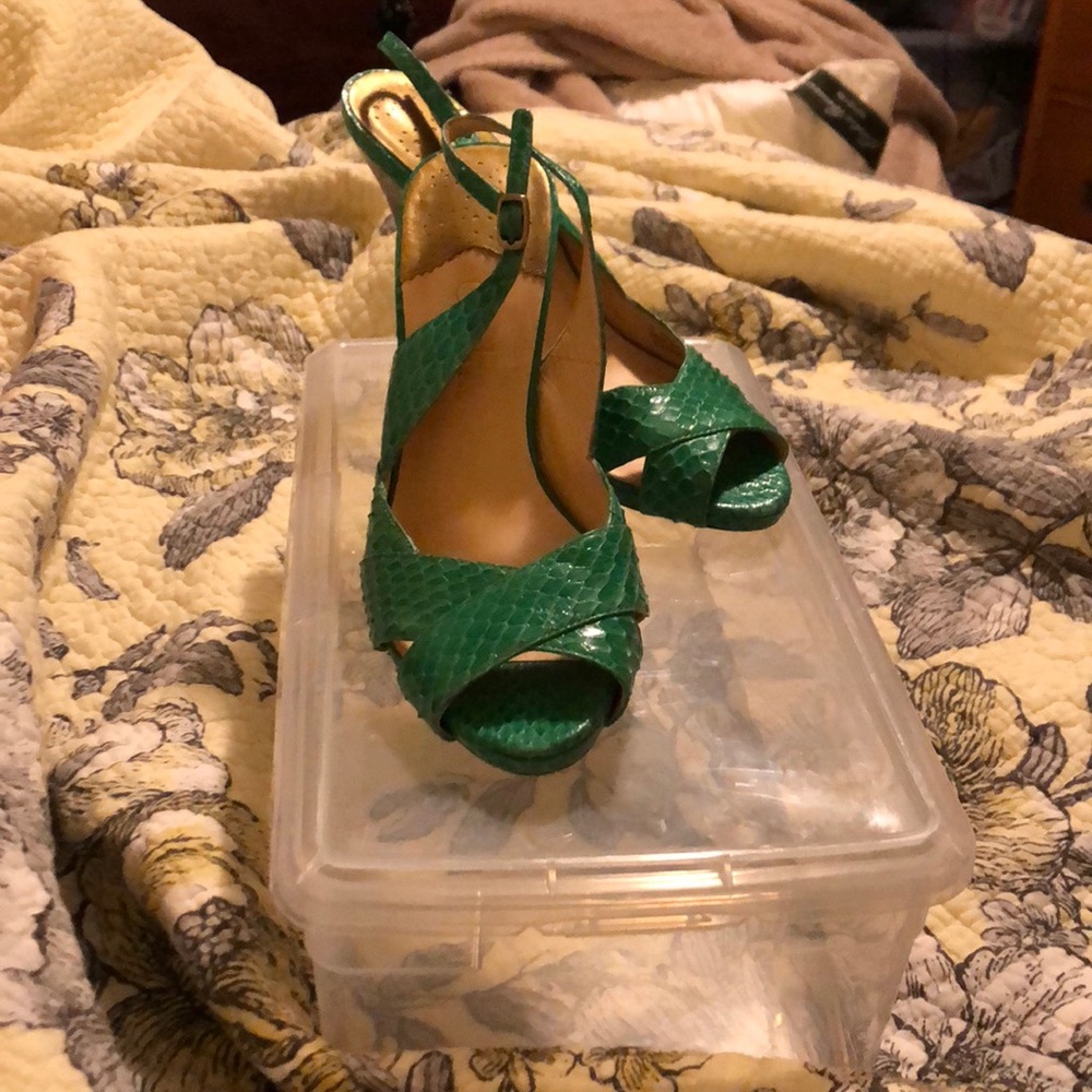 Cole Haan Nike Air Heels - Size 6.5